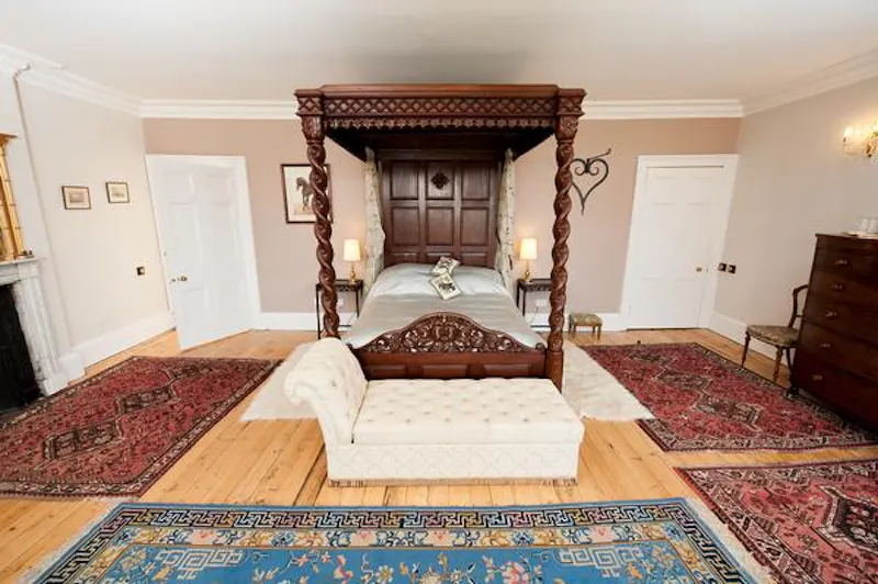 Bedroom at Stately Georgian house in Ledbury, A1362 (photo 9)