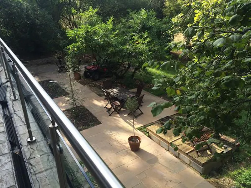Film location D2200 in Hertfordshire (photo 19)