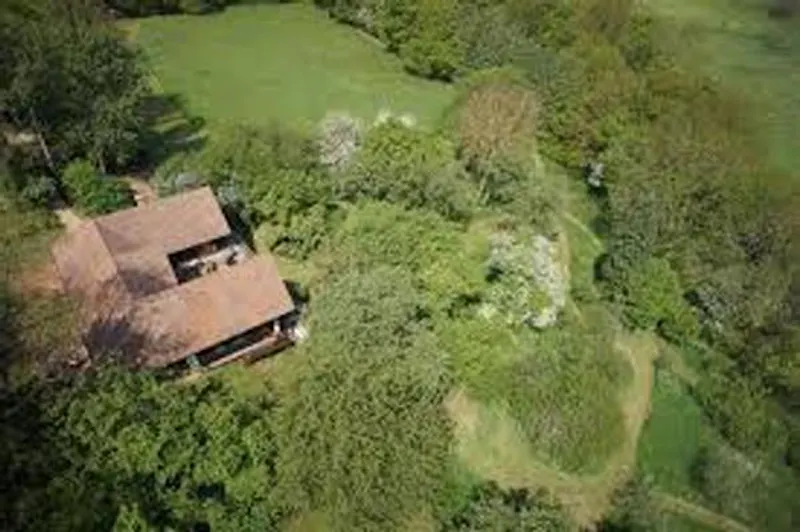 Film location D2200 in Hertfordshire (photo 23)