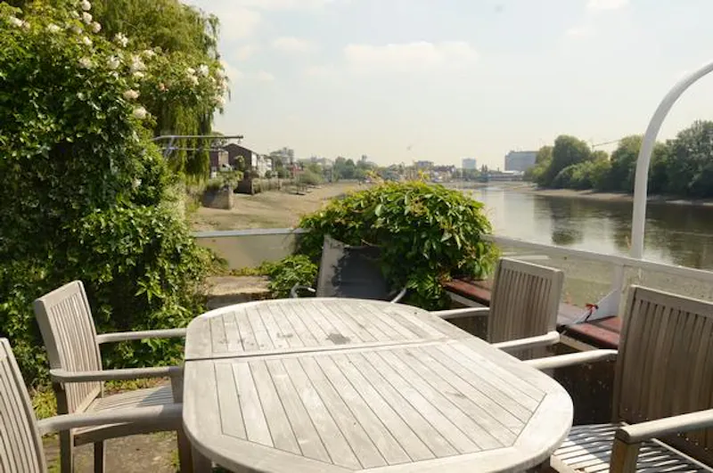 Views - country at Hammersmith riverside house , A1365 (photo 32)