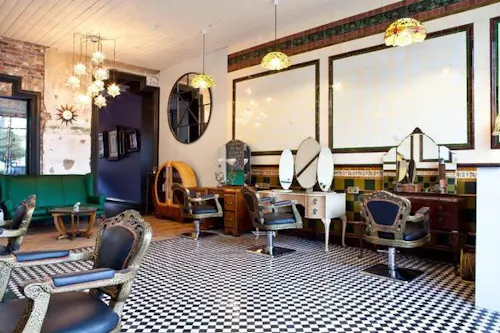 Traditional salon in Peckham, Q89