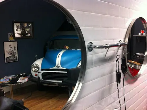 Traditional Hackney barber shop , Q88
