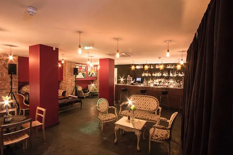 Hackney cocktail club, R792 (photo 6)