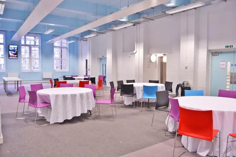 Colourful Angel school/studio, Q95 (photo 15)