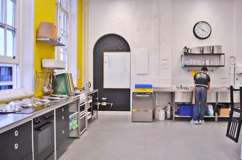 Colourful Angel school/studio, Q95 (photo 21)