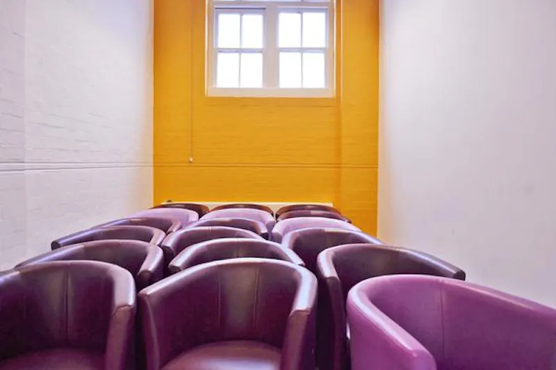Colourful Angel school/studio, Q95 (photo 25)