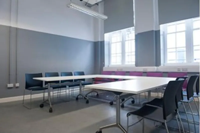 Colourful Angel school/studio, Q95 (photo 30)