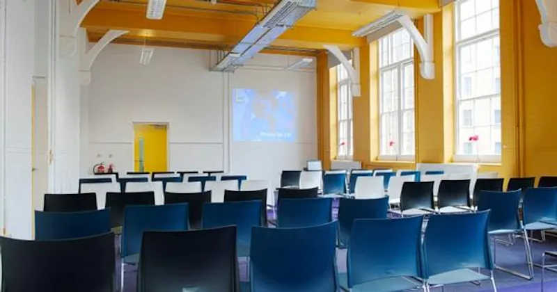Colourful Angel school/studio, Q95 (photo 38)