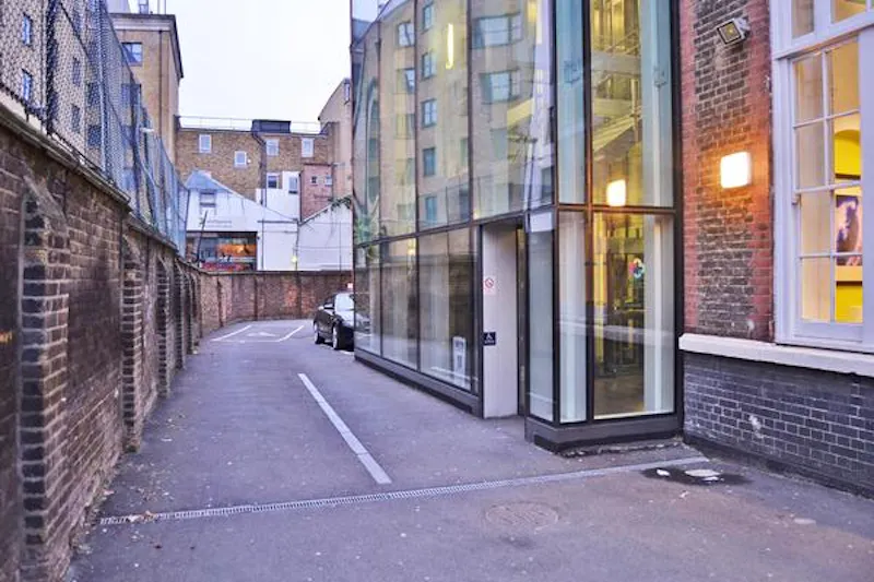 Colourful Angel school/studio, Q95 (photo 53)