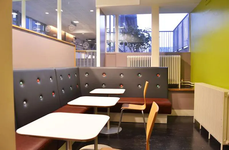 Modern Dulwich School, J212 (photo 27)
