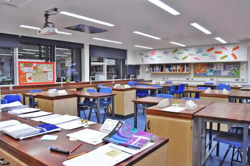 Classroom at Modern Dulwich School, J212 (photo 36)