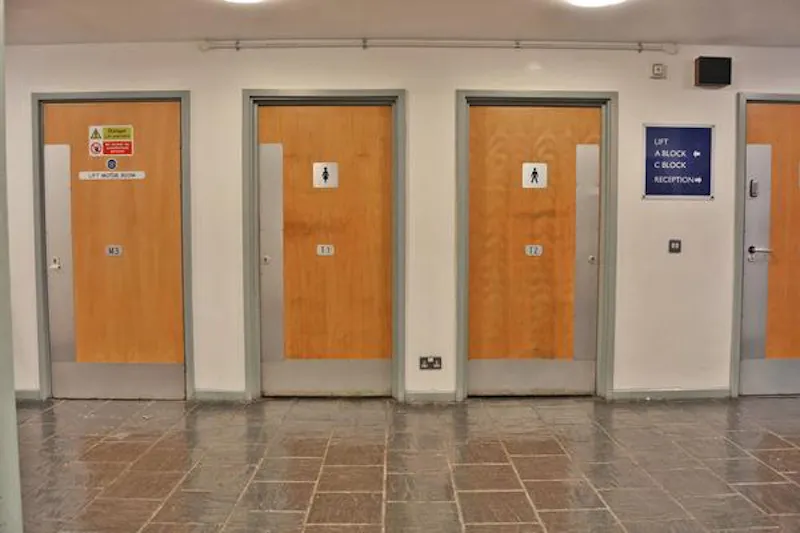 Modern Dulwich School, J212 (photo 40)
