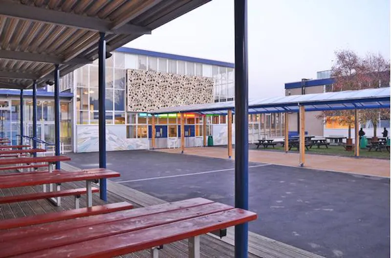 Modern Dulwich School, J212 (photo 43)