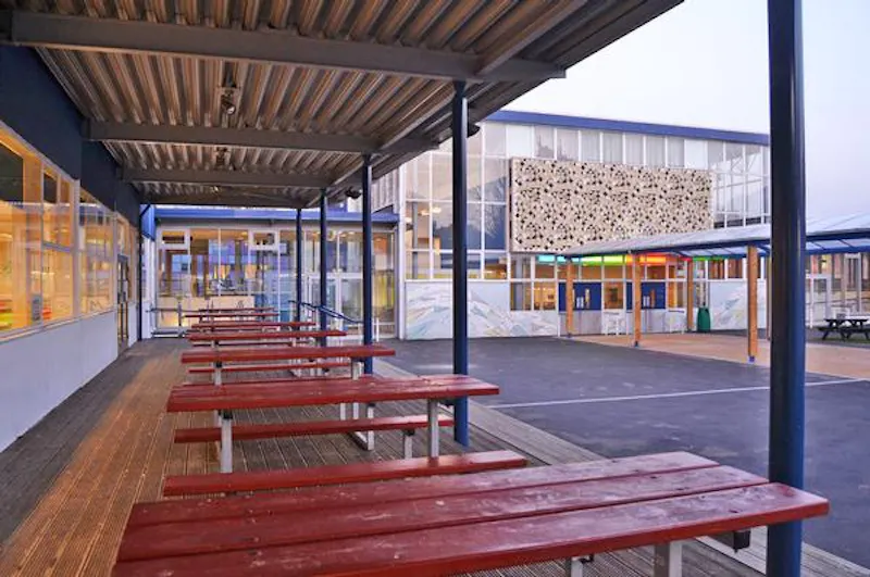 Modern Dulwich School, J212 (photo 44)