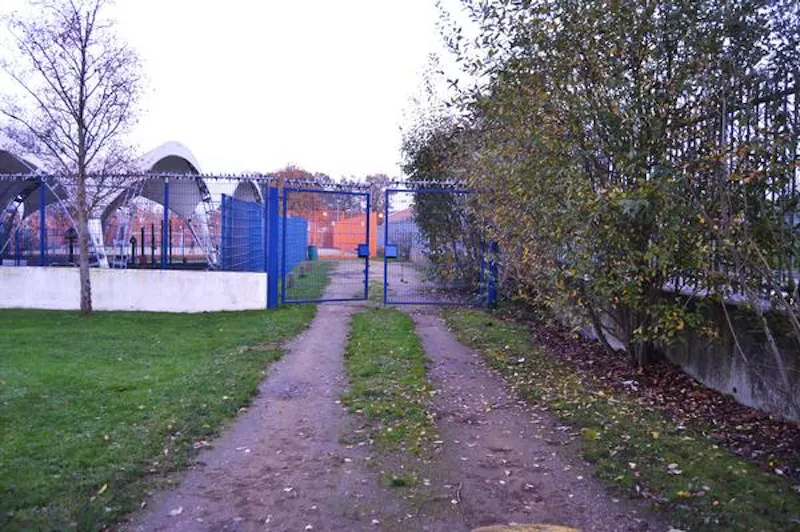 Modern Dulwich School, J212 (photo 60)