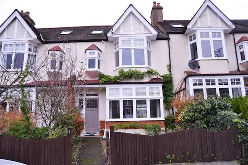 Stylish Wandsworth house, B1661