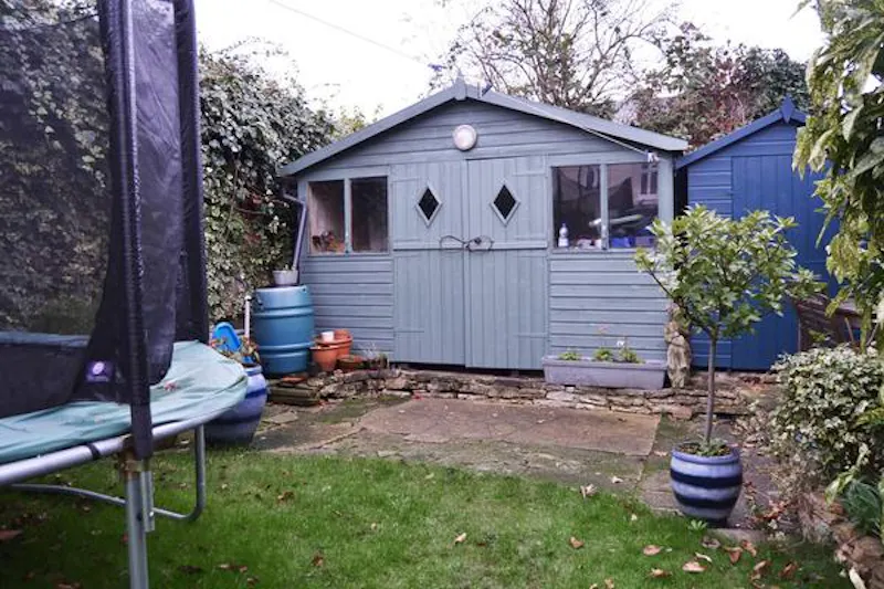 Shed at Stylish Wandsworth house, B1661 (photo 35)