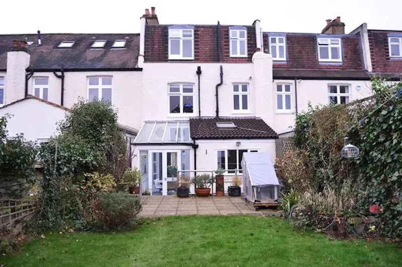 Stylish Wandsworth house, B1661 (photo 36)