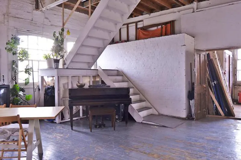 Piano at Haggerston flat and music studio, F1071 (photo 10)