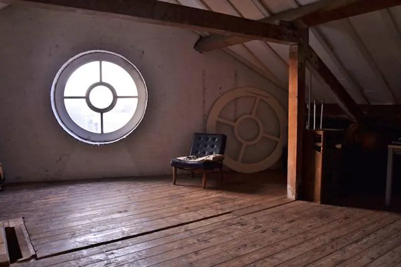 Beams at Haggerston flat and music studio, F1071 (photo 19)