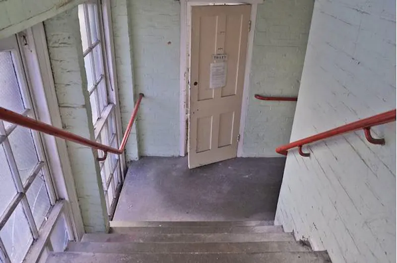 Haggerston flat and music studio, F1071 (photo 33)