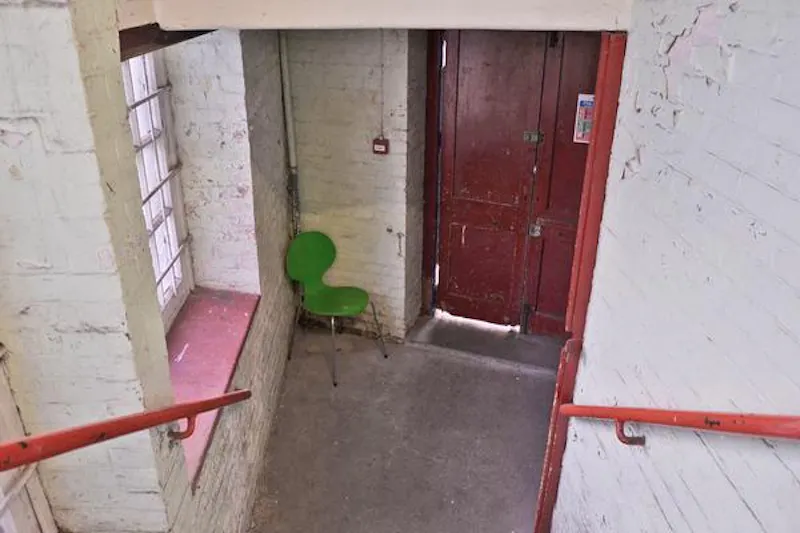 Haggerston flat and music studio, F1071 (photo 37)