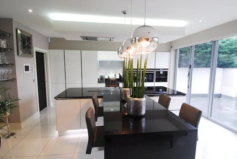 Luxurious Leeds house, D2209 (photo 21)