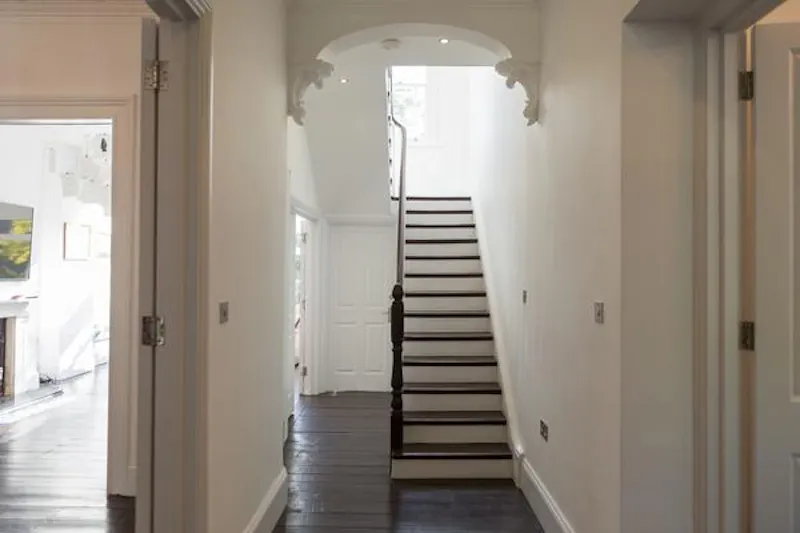 Entrance hall at Spacious Chelsea townhouse, A1375 (photo 2)