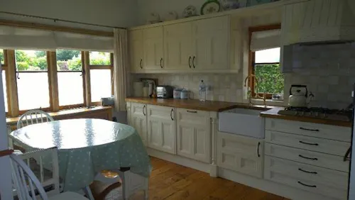 Billericay family house, B1663