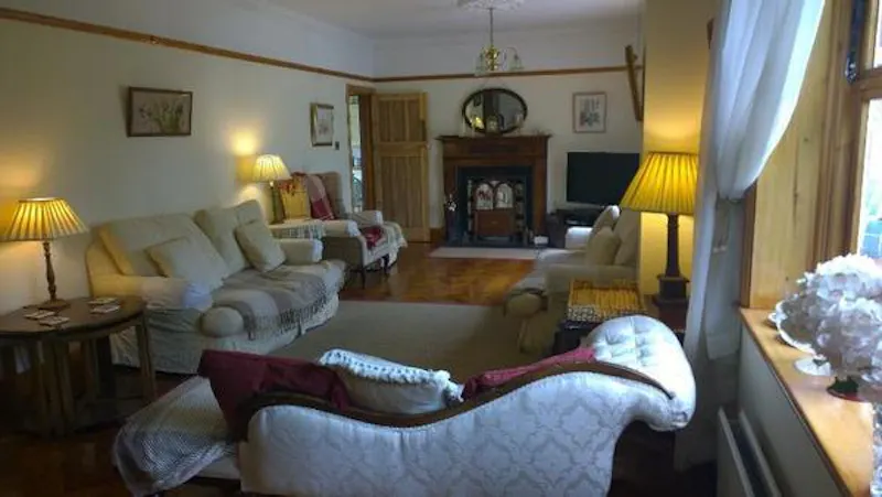 Billericay family house, B1663 (photo 6)