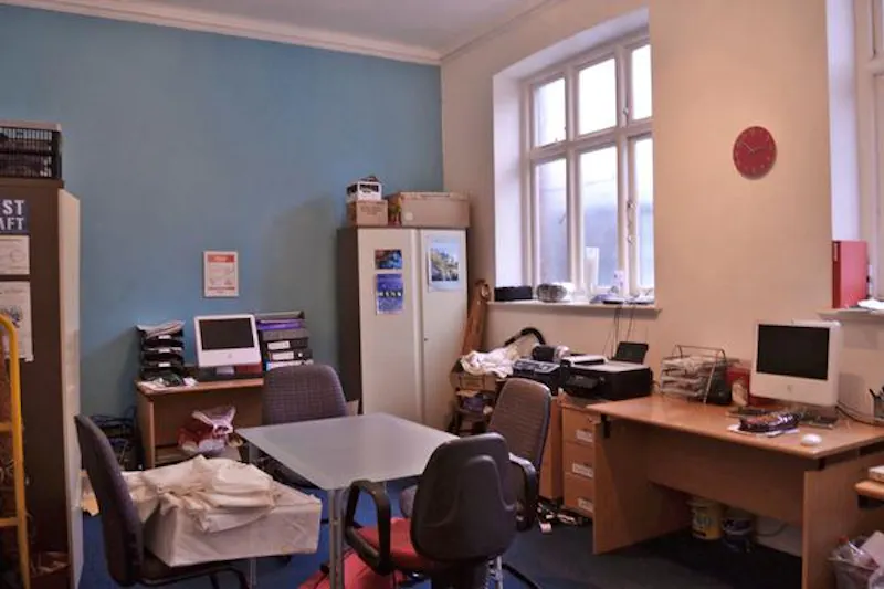 Study at Victorian hall in Brixton, N394 (photo 12)