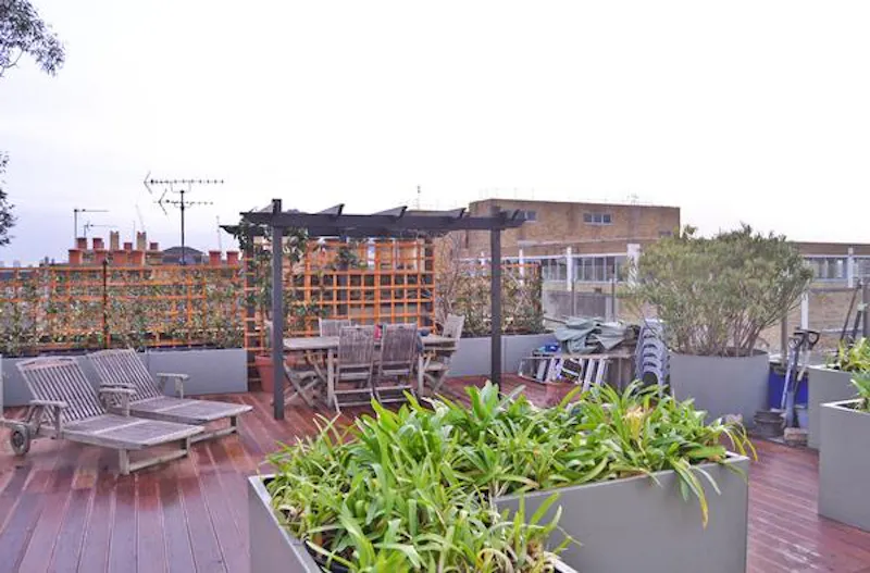 Spitalfields roof terrace, Q102 (photo 5)
