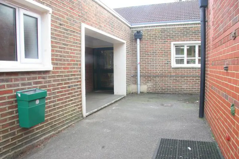 Film location J213 in London (photo 57)