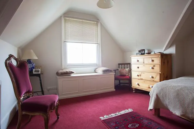 Elegant Ealing house, B1667 (photo 9)