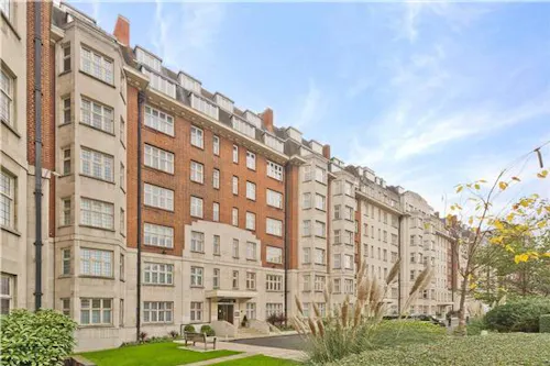 Smart St John's Wood apartment, F1075