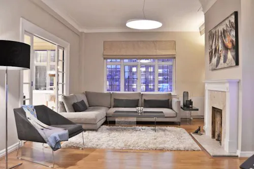 Smart St John's Wood apartment, F1075