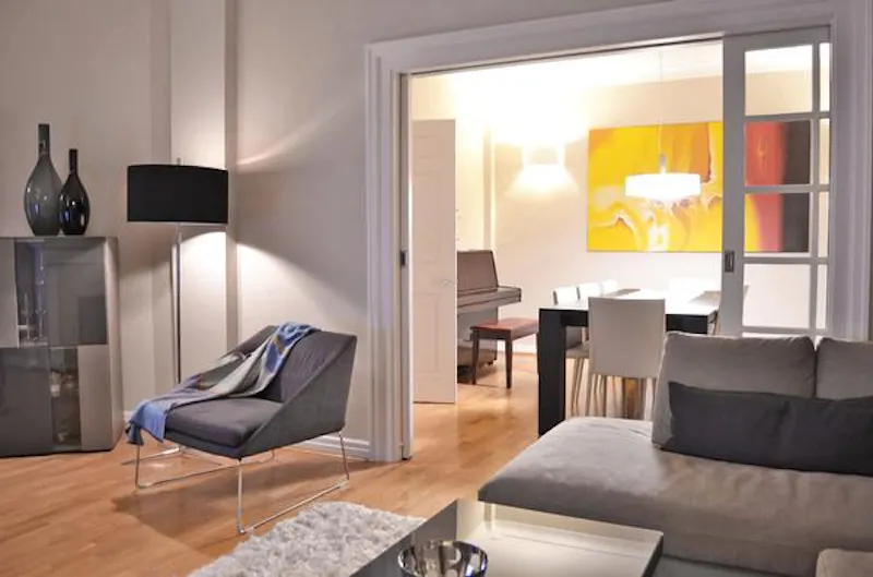 Through drawing room at Smart St John's Wood apartment, F1075 (photo 4)