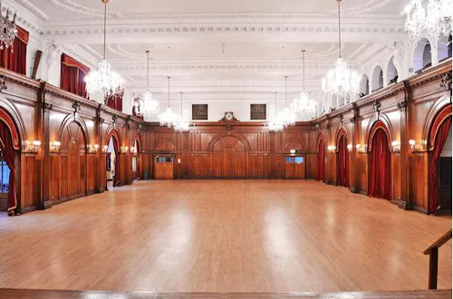 Opulent Bayswater ballroom, Q105