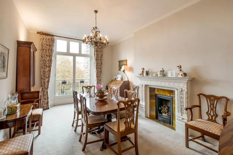 Balcony at Hurlingham mansion flat, F1076 (photo 4)