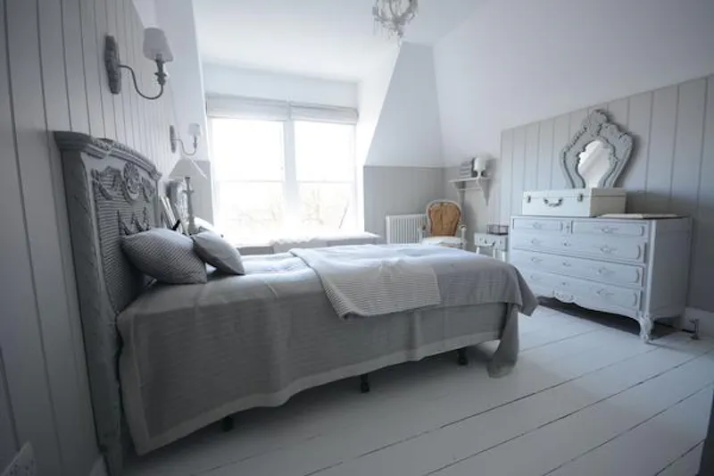 Bedroom at Norwood location house, B1669 (photo 40)