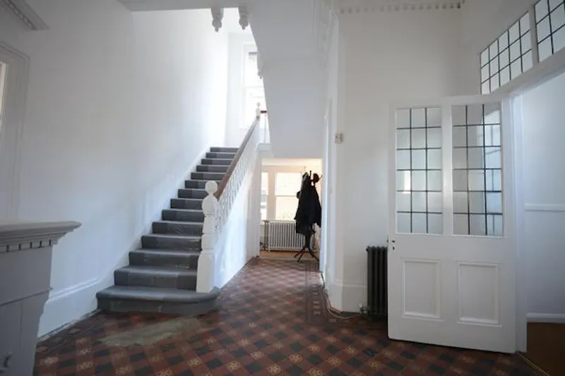 Entrance hall at Norwood location house, B1669 (photo 2)