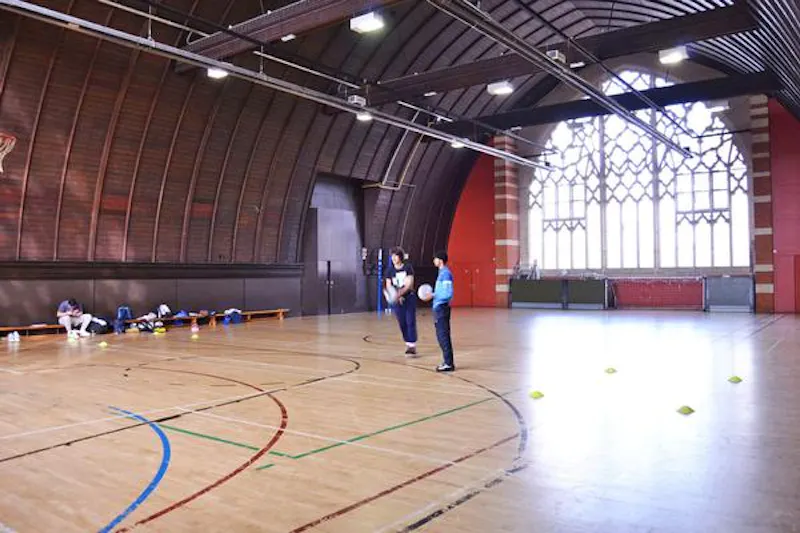 Latimer Road sports hall, Q106 (photo 17)