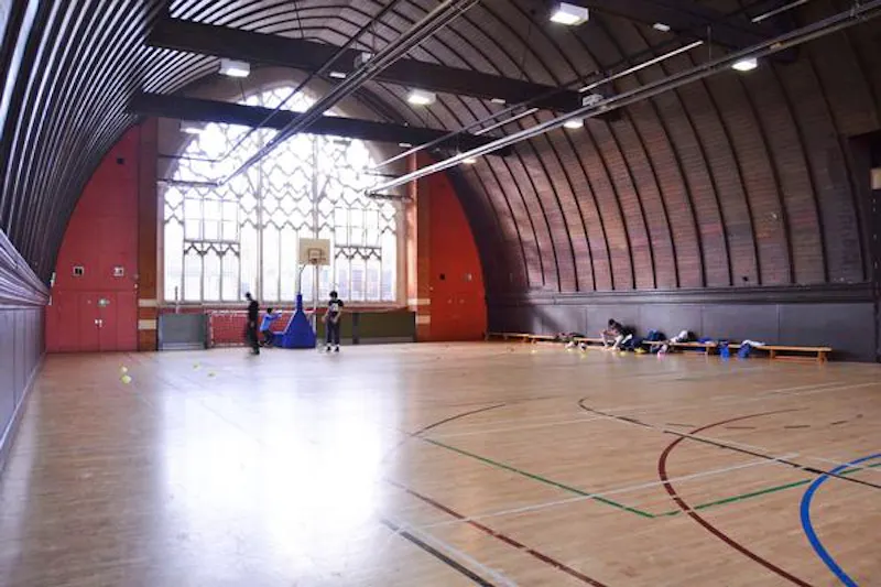Latimer Road sports hall, Q106 (photo 18)