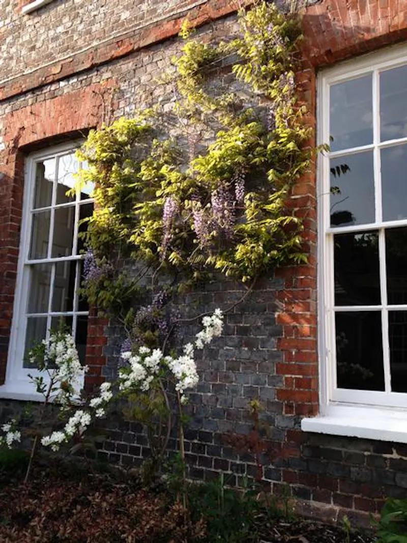 Stone Eastbourne house, A1378 (photo 25)