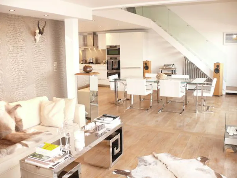 Dining room at Bright and airy flat in Islington, F1077 (photo 1)
