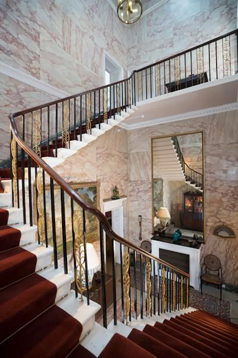 Staircase at Chateau style house Northampton, A1379 (photo 13)