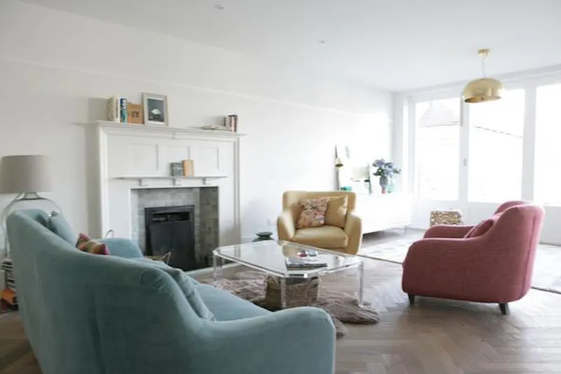 Drawing room at Light, bright Kilburn house, B1673 (photo 1)