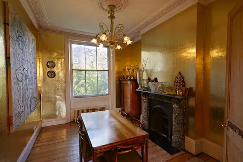 Shepherd's Bush gold house, B1675 (photo 8)