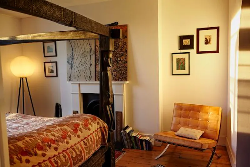 Bedroom at Shepherd's Bush gold house, B1675 (photo 15)