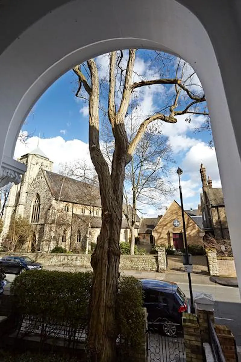 Shepherd's Bush gold house, B1675 (photo 34)